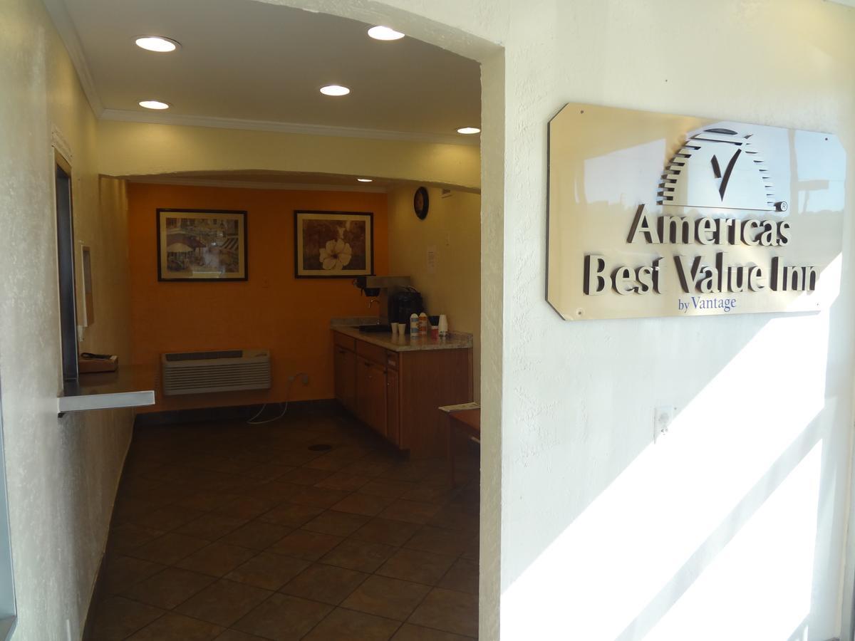 Americas Best Value Inn - Goldsboro Ngoại thất bức ảnh
