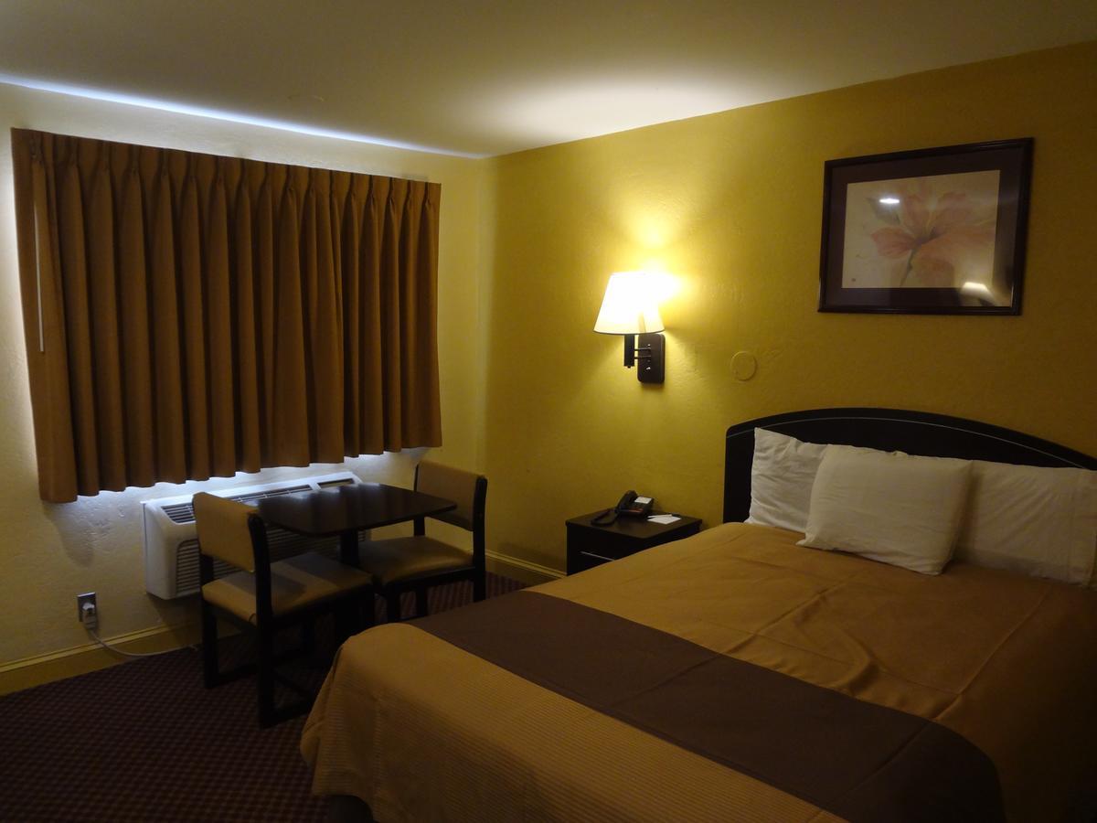 Americas Best Value Inn - Goldsboro Ngoại thất bức ảnh